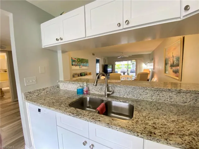 5725  Foxlake  DR, North Fort Myers, FL 33917