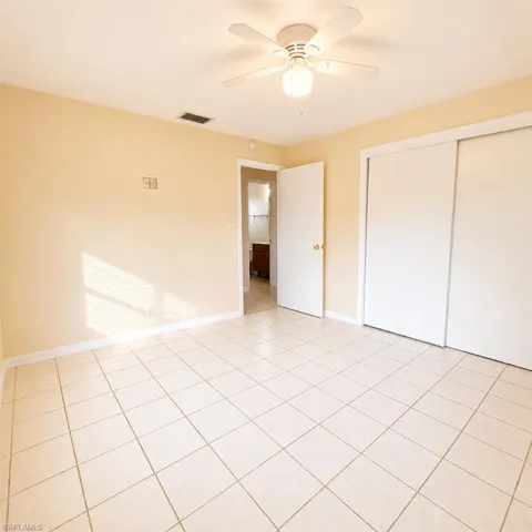5469 6th Ave, Fort Myers, Florida 33907