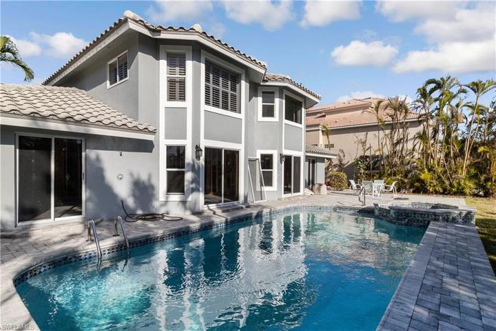 Pool to House