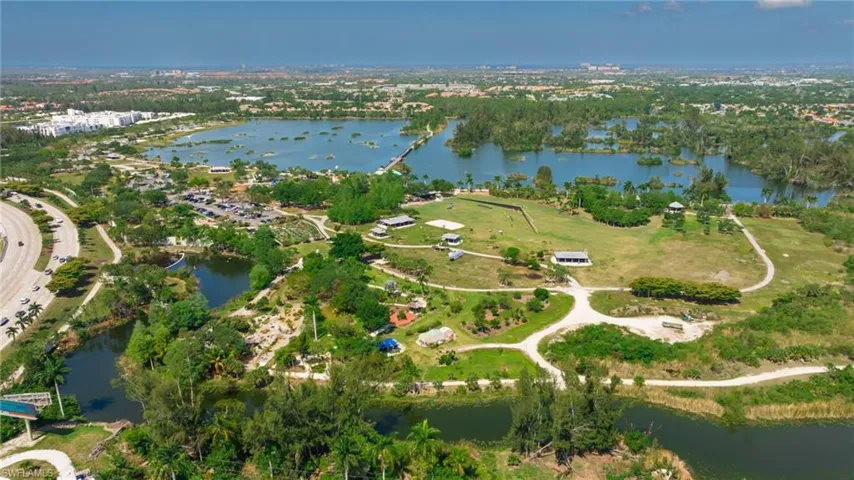 Lakes Park has multiple gardens, pavillions and fields