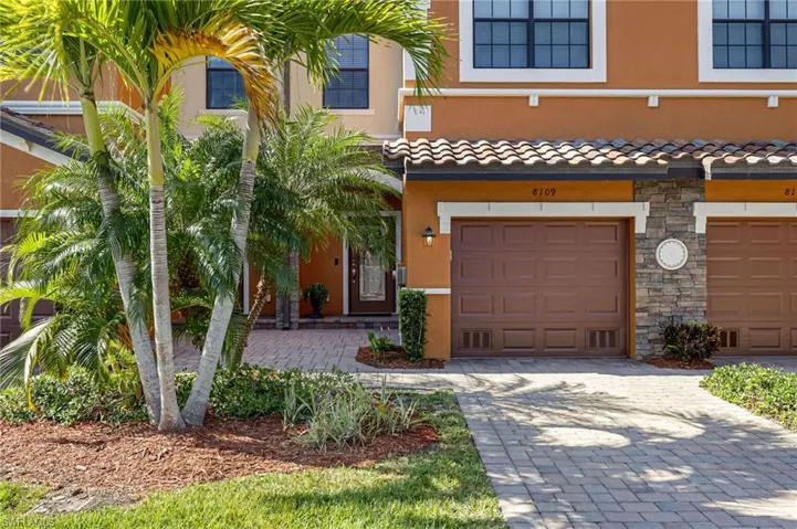 8109  Summerfield  ST, Fort Myers, FL 33919