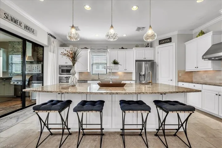 3307 Chestnut Grove Dr, Alva, Florida 33920