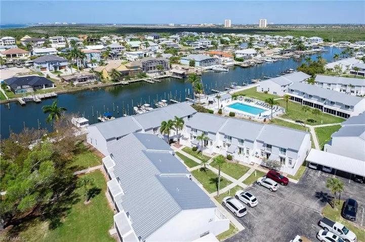 18034 San Carlos Blvd 103, Fort Myers Beach, Florida 33931