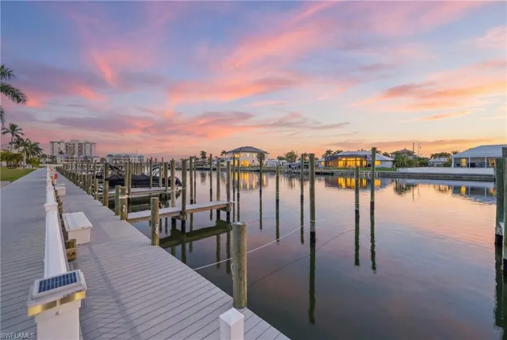 18034 San Carlos Blvd 103, Fort Myers Beach, Florida 33931