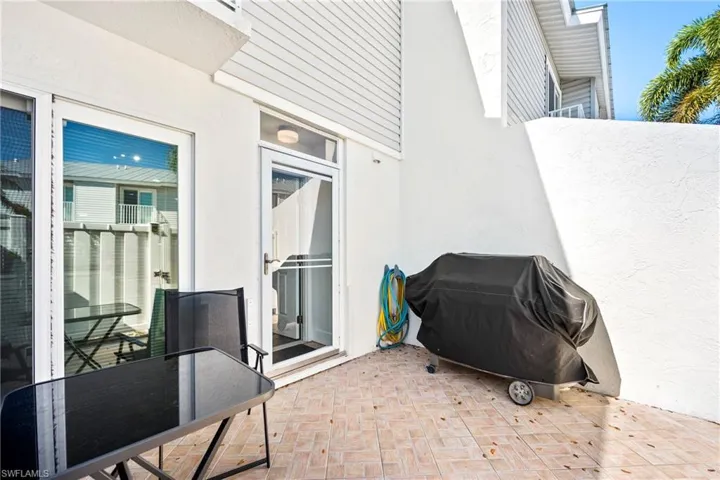 18034 San Carlos Blvd 103, Fort Myers Beach, Florida 33931