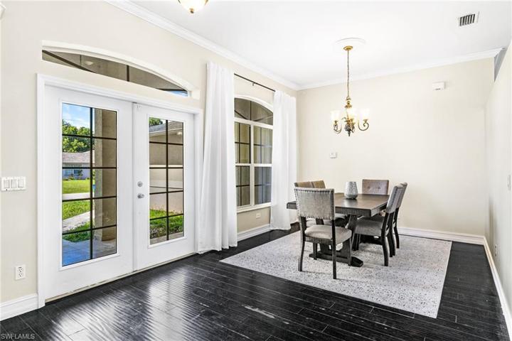 Formal dining