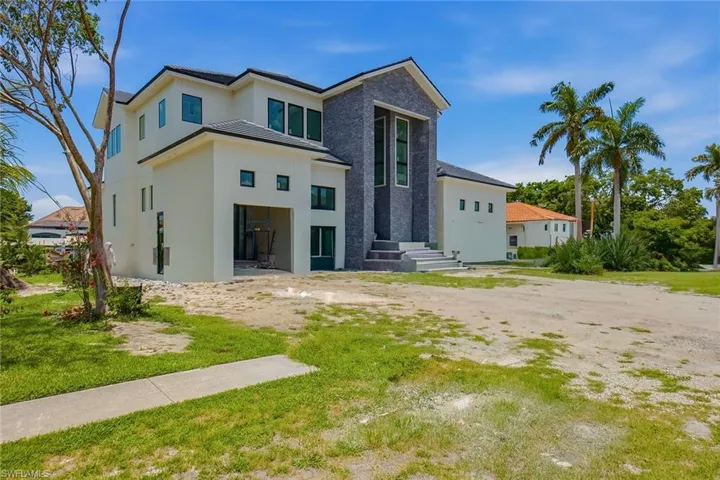 1790 Maywood Ct, Marco Island, Florida 34145