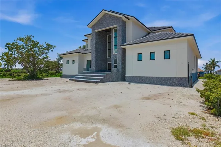 1790 Maywood Ct, Marco Island, Florida 34145