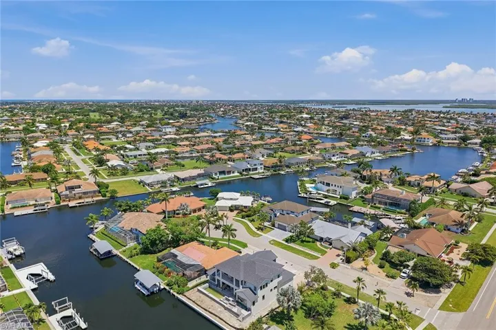 1790 Maywood Ct, Marco Island, Florida 34145
