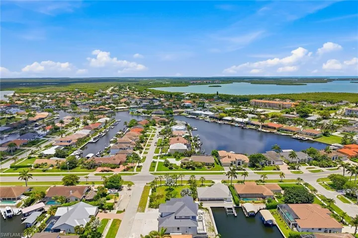 1790 Maywood Ct, Marco Island, Florida 34145