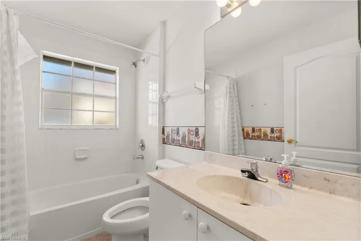 1159 Silverstrand Dr, Naples Fl 34110