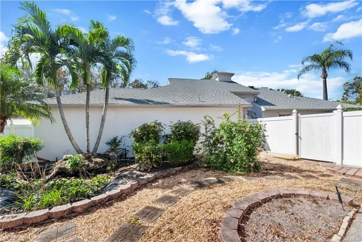 1159 Silverstrand Dr, Naples Fl 34110