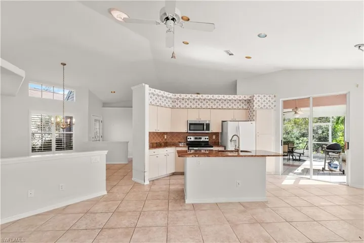 1159 Silverstrand Dr, Naples Fl 34110