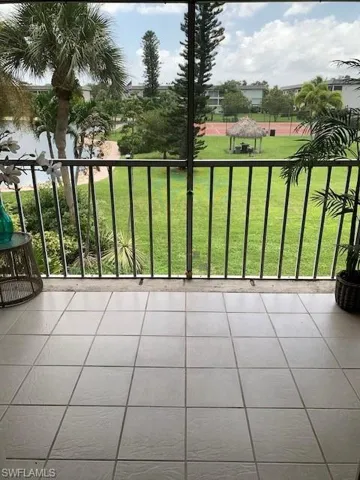 1004 Manatee Rd H204, Naples, Florida 34114