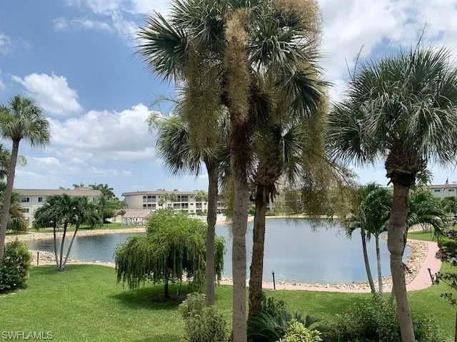 1004 Manatee Rd H204, Naples, Florida 34114