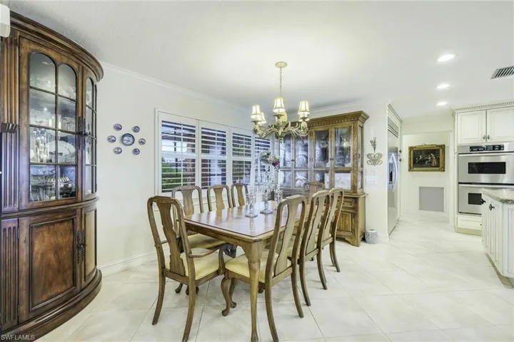 This IMMACULATE home is PRICED RIGHT & READY for YOU to move in!