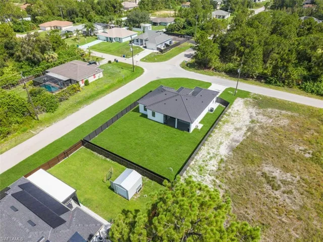 2911 38th St W, Lehigh Acres, Florida 33971