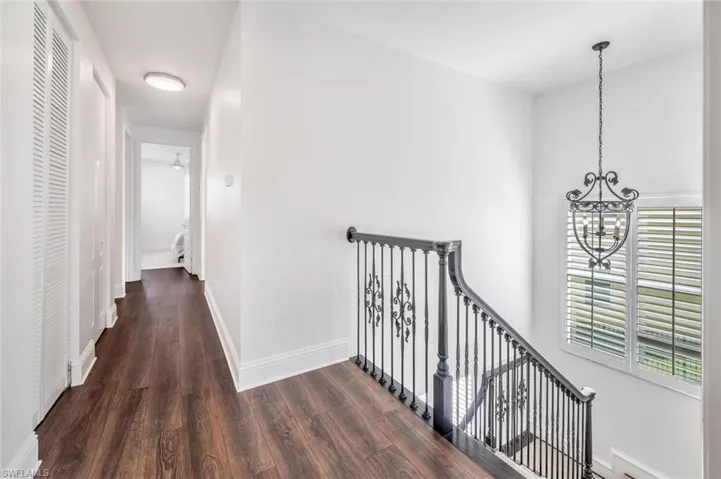 1941  Isla De Palma  CIR, Naples, FL 34119