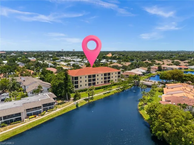 15121 Laguna Dr 102, Fort Myers, Florida 33908