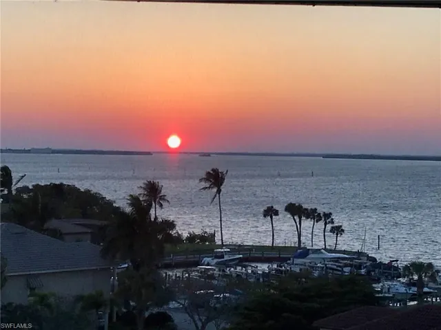 15121 Laguna Dr 102, Fort Myers, Florida 33908
