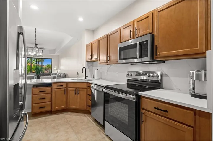 15121 Laguna Dr 102, Fort Myers, Florida 33908
