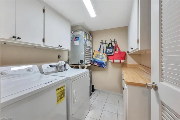 4200  Belair  LN, Naples, FL 34103