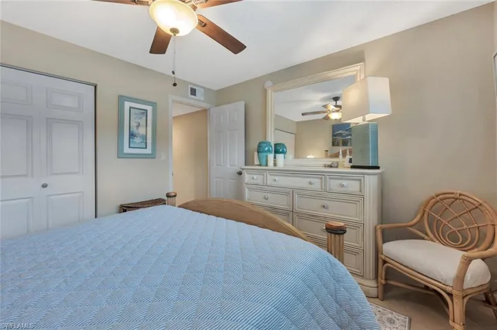 4200  Belair  LN, Naples, FL 34103