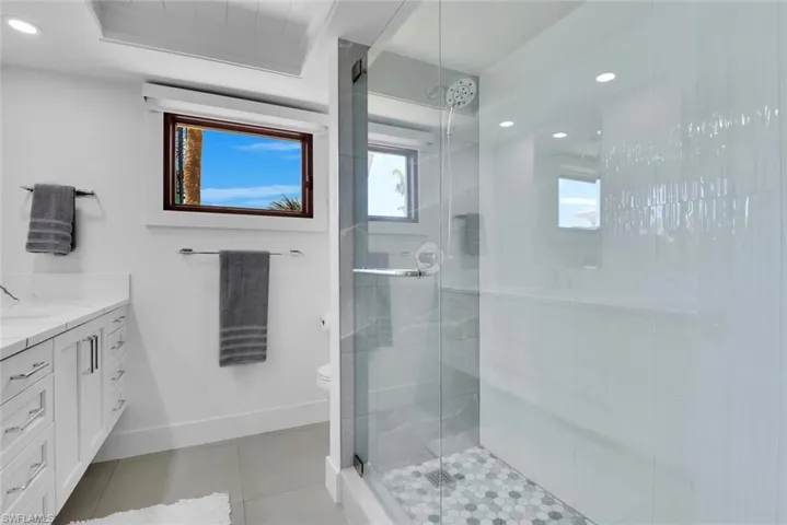 367 Mooring Line Dr, Naples, Florida 34102