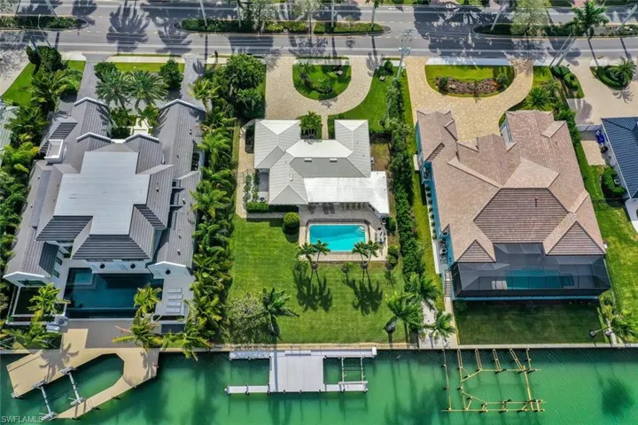367 Mooring Line Dr, Naples, Florida 34102