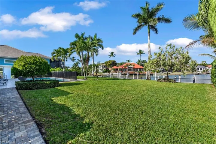 367 Mooring Line Dr, Naples, Florida 34102