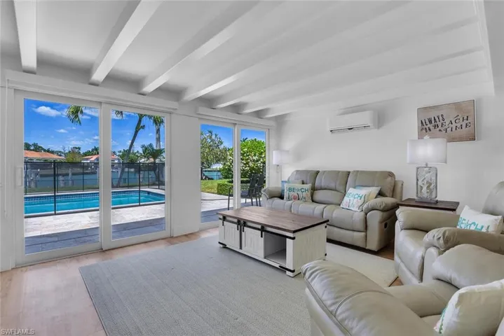 367 Mooring Line Dr, Naples, Florida 34102