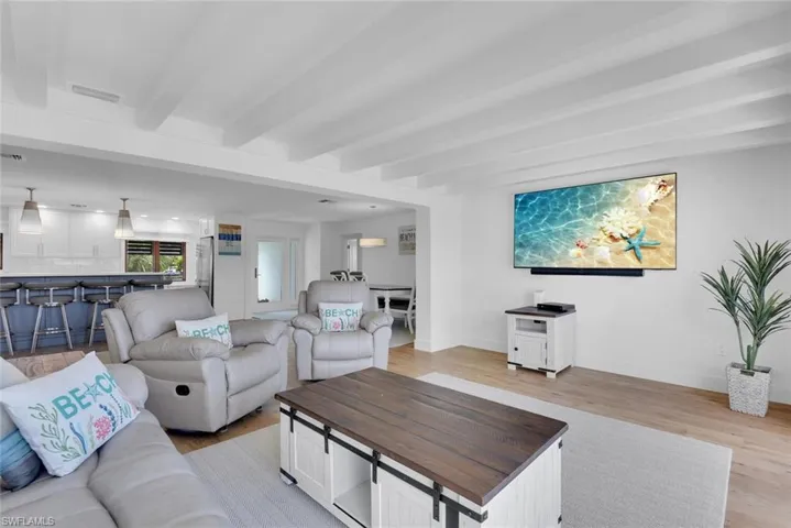 367 Mooring Line Dr, Naples, Florida 34102