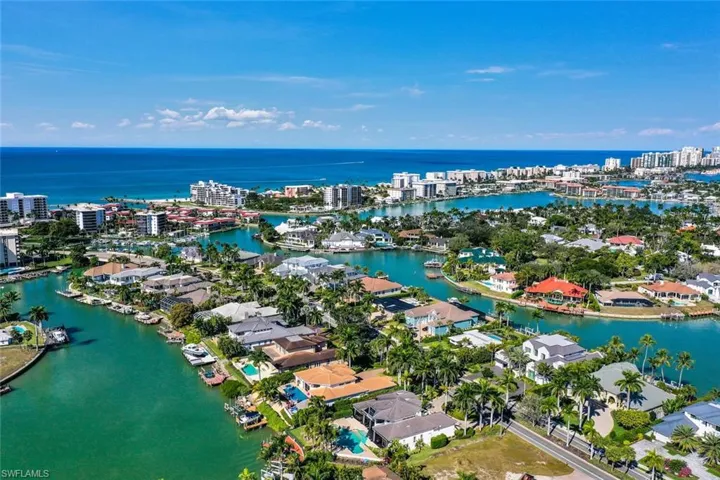 367 Mooring Line Dr, Naples, Florida 34102