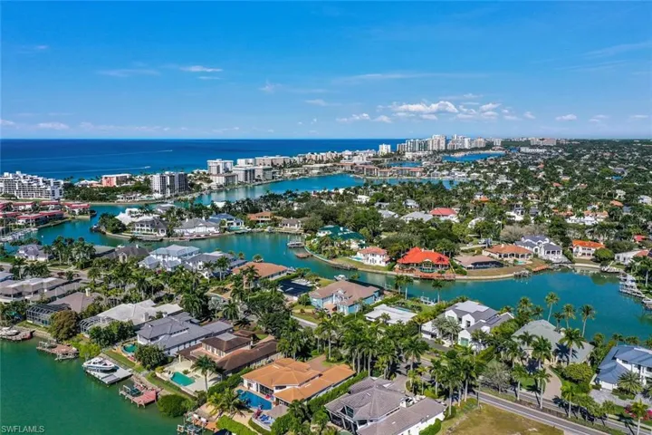 367 Mooring Line Dr, Naples, Florida 34102