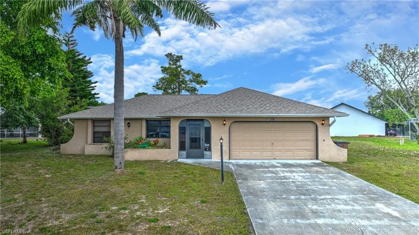 603  Weston  RD, Lehigh Acres, FL 33936
