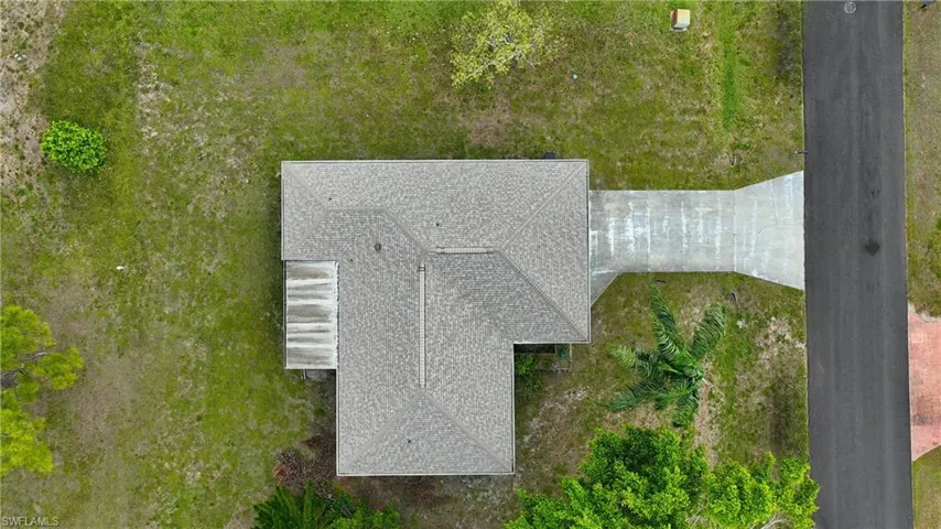 603  Weston  RD, Lehigh Acres, FL 33936