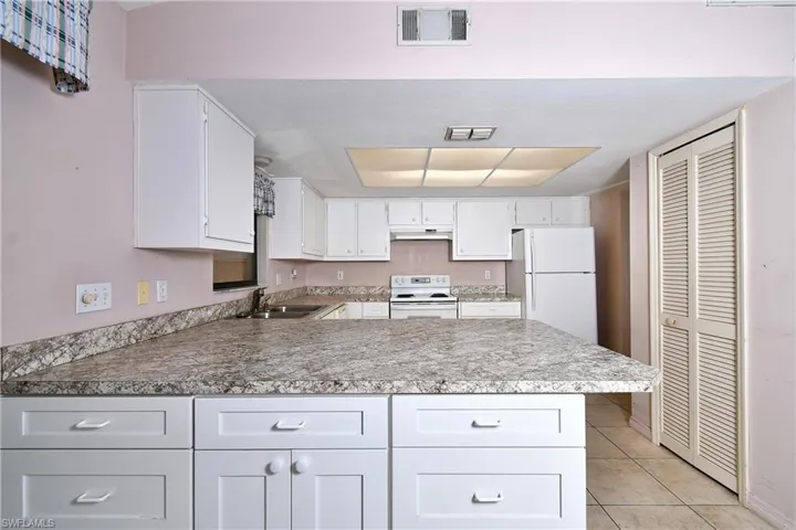 603  Weston  RD, Lehigh Acres, FL 33936