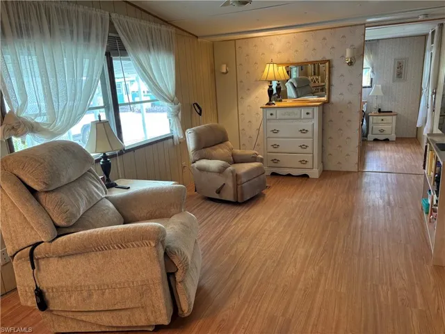 853  Winterest  DR, North Fort Myers, FL 33917
