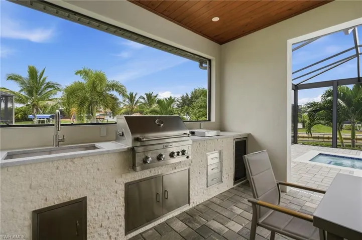 2501 Sw 28th Ter, Cape Coral, Florida 33914