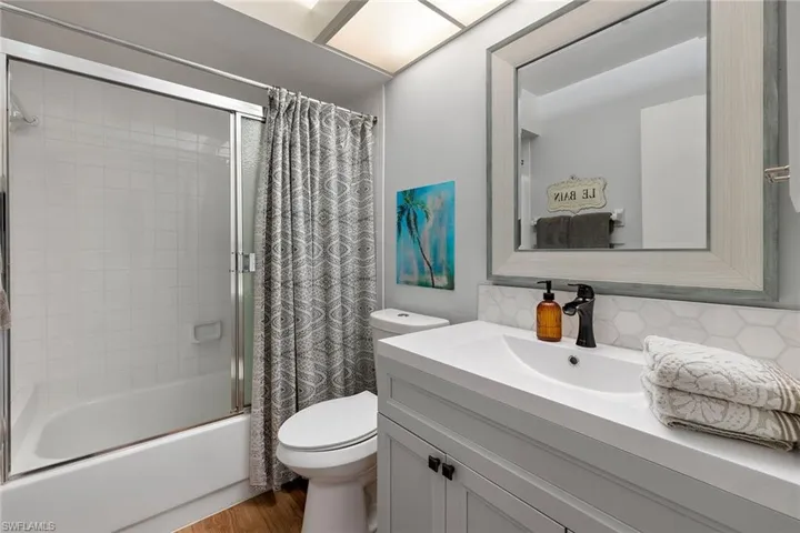 8430 Charter Club Cir # 13, Fort Myers Fl 33919
