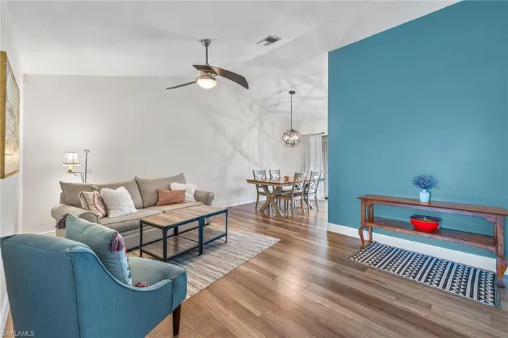 8430 Charter Club Cir # 13, Fort Myers Fl 33919