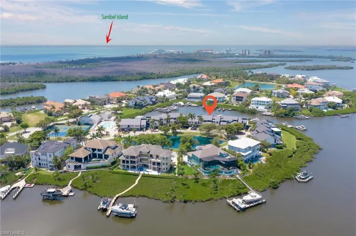 Quick access to Sanibel via car or boat from Prestigious Connie Mack Island