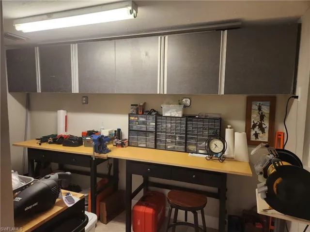 Bonus Tool Room