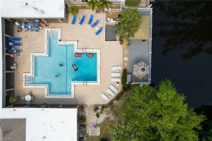 Bird's eye view of a pool area