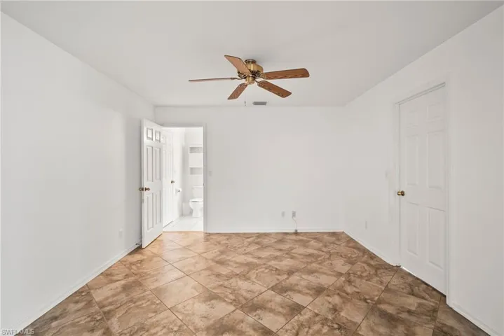 879  Rue Labeau  CIR, Fort Myers, FL 33913