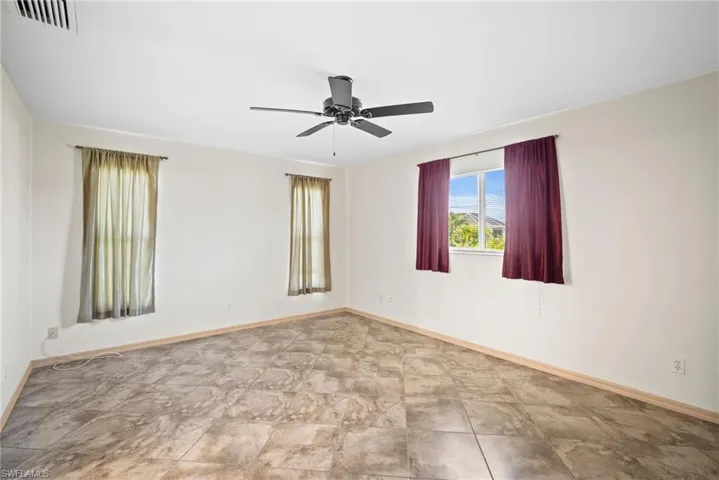 879  Rue Labeau  CIR, Fort Myers, FL 33913