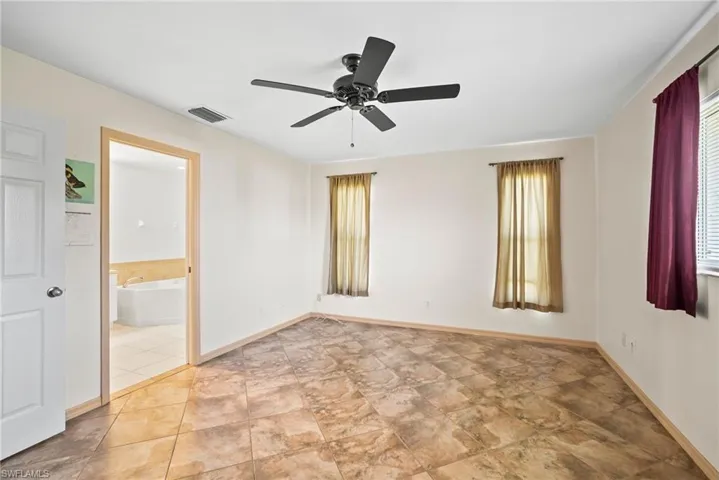 879  Rue Labeau  CIR, Fort Myers, FL 33913