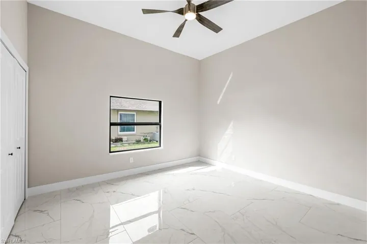 Guest bedroom 3