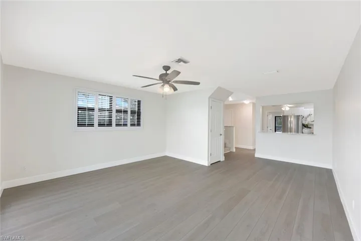 Large Open Living Room Space!