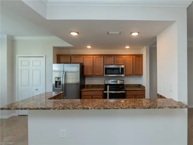 9566  Trevi  CT, Naples, FL 34113